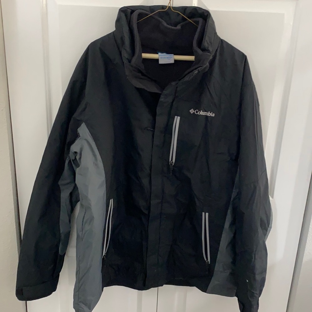 Columbia jacket new never worn.